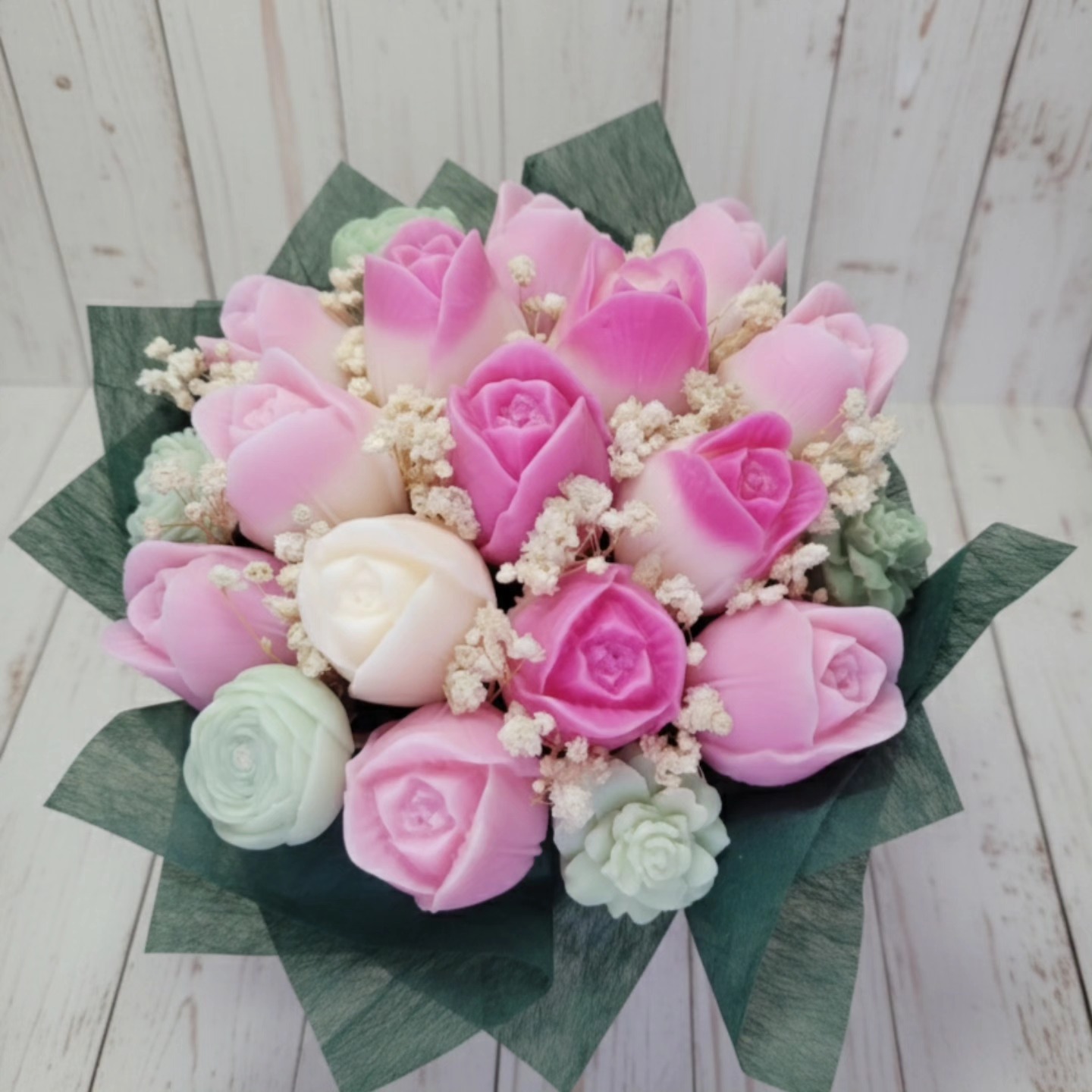 Bouquet tulipes bougies artisanales vue dessus - Les Rêveries de Sofie